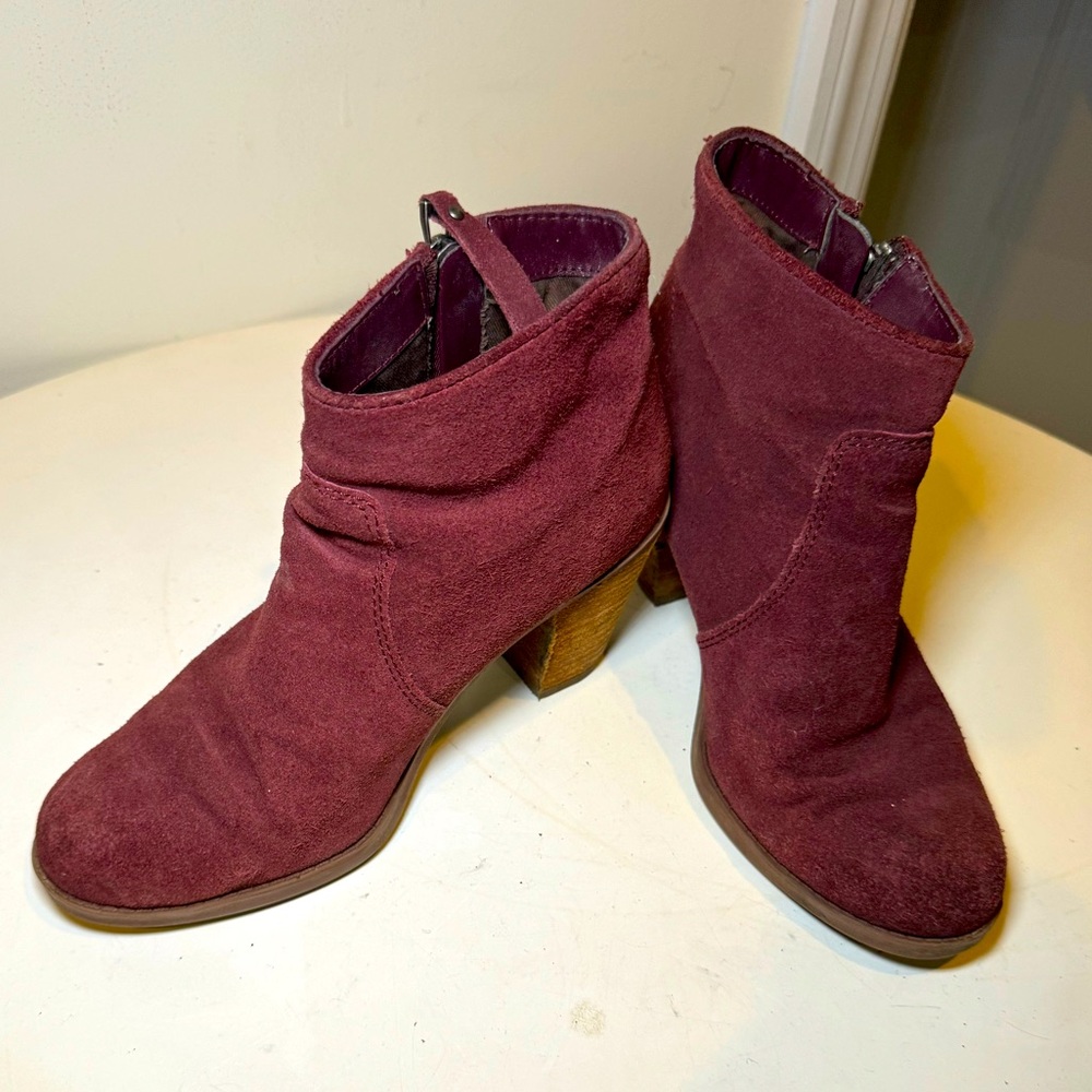 Dolce Vita Booties